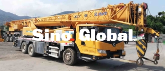 Cần cẩu thứ 2 XCMG 25 Tấn, xe tải đã qua sử dụng gắn cẩu Đường kính quay vòng 21m