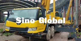 Cần cẩu xe tải đã qua sử dụng 50 tấn XCMG QY50KA Mức tiêu thụ dầu 40L trên 100km
