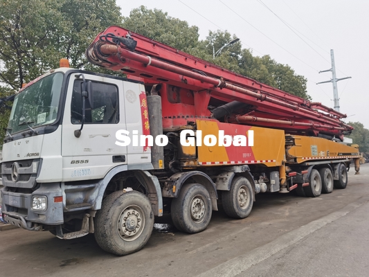 Xe bơm bê tông 12Mpa màu đỏ đã qua sử dụng Euro IV 72m 7 Đoạn tầm với thẳng đứng