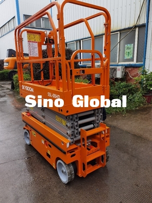 Công suất 230kg Thang máy cắt kéo Diesel 7.8m Chiều cao làm việc CE đã được phê duyệt
