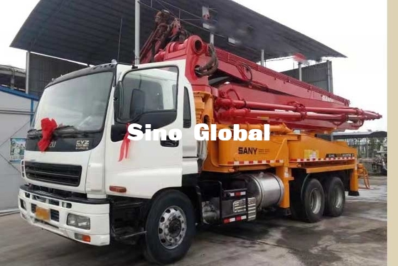 37 mét Xe bơm bê tông được sử dụng 100m³ / H 8.3mpa 12mpa Áp suất