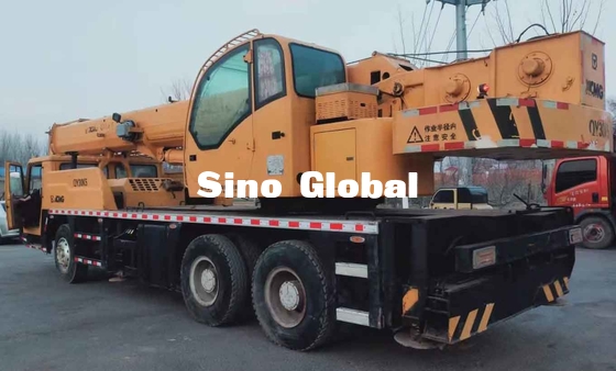 Cần cẩu xe tải đã qua sử dụng XCMG QY30K5 Chiều cao nâng 48m Công suất 30T