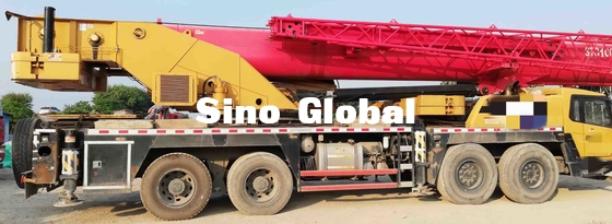Cần cẩu xe tải đã qua sử dụng Sany STC1000 100 tấn 350kw / 1800 vòng / phút Công suất định mức