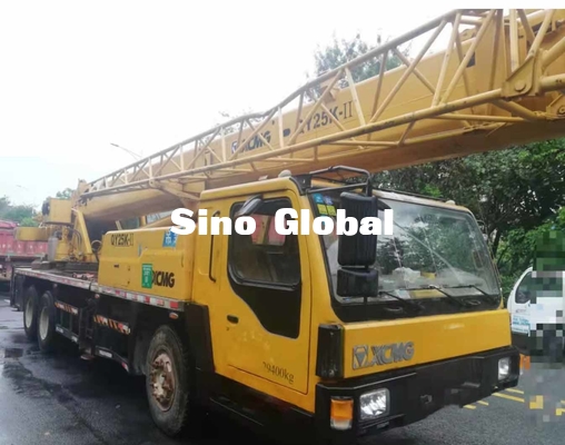 Đã qua sử dụng Cần cẩu XCMG 25 tấn Công suất 3000mm Radus làm việc